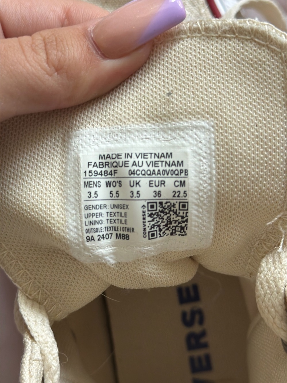 Converse Women's Cream Canvas Low-Top Sneakers with Navy Logo